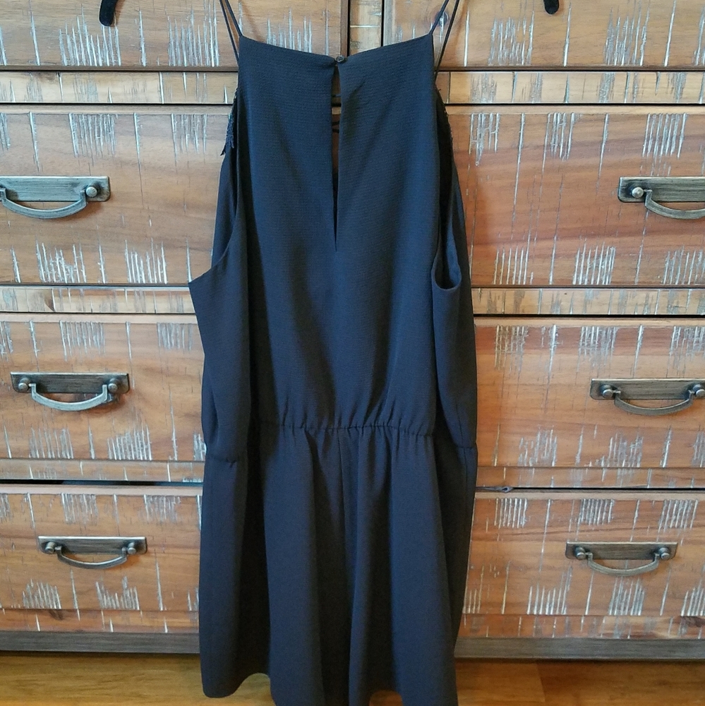 Wayf Romper - Picture 6 of 7